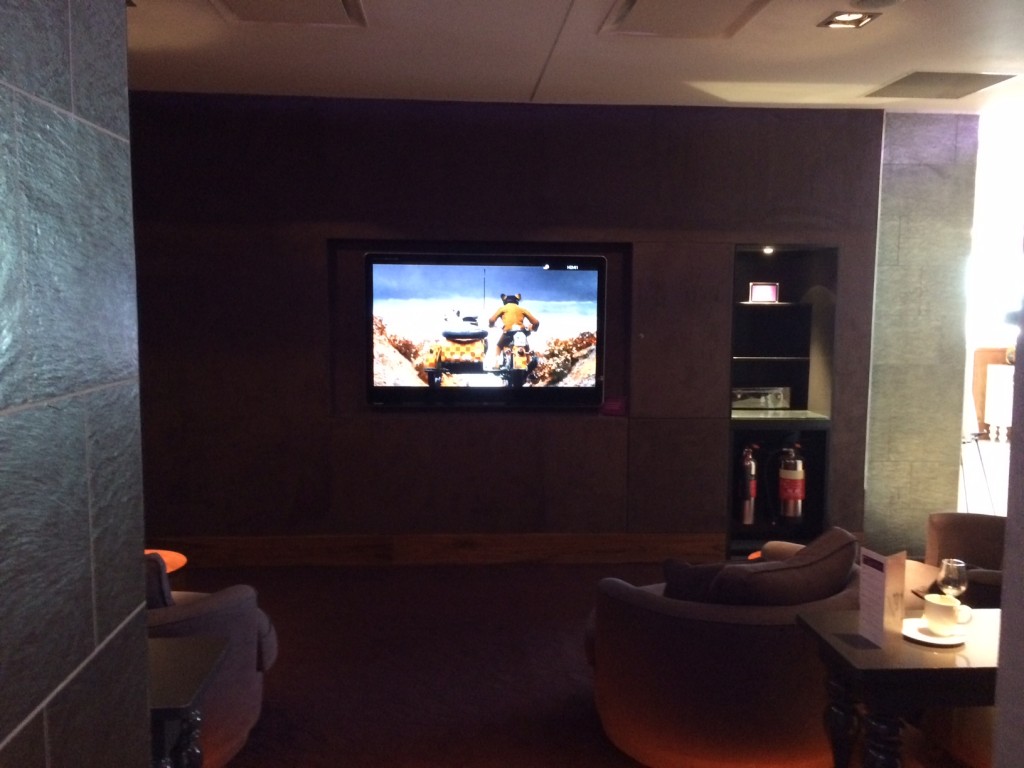 No 1 Traveller Gatwick cinema 4 review