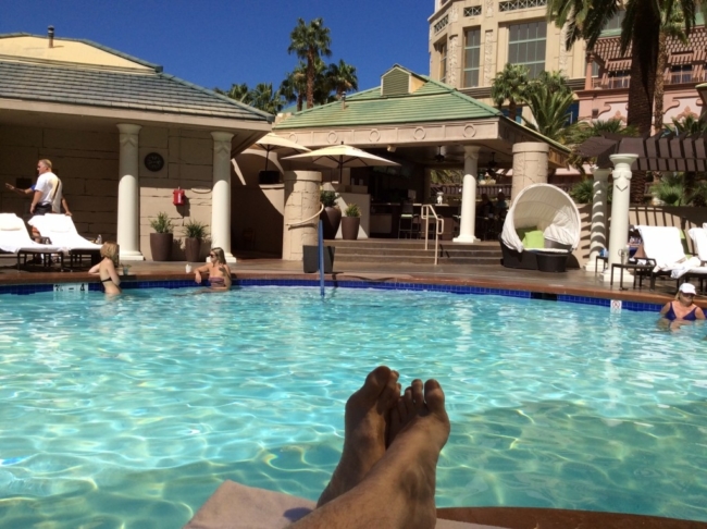 Four Seasons Las Vegas pool review