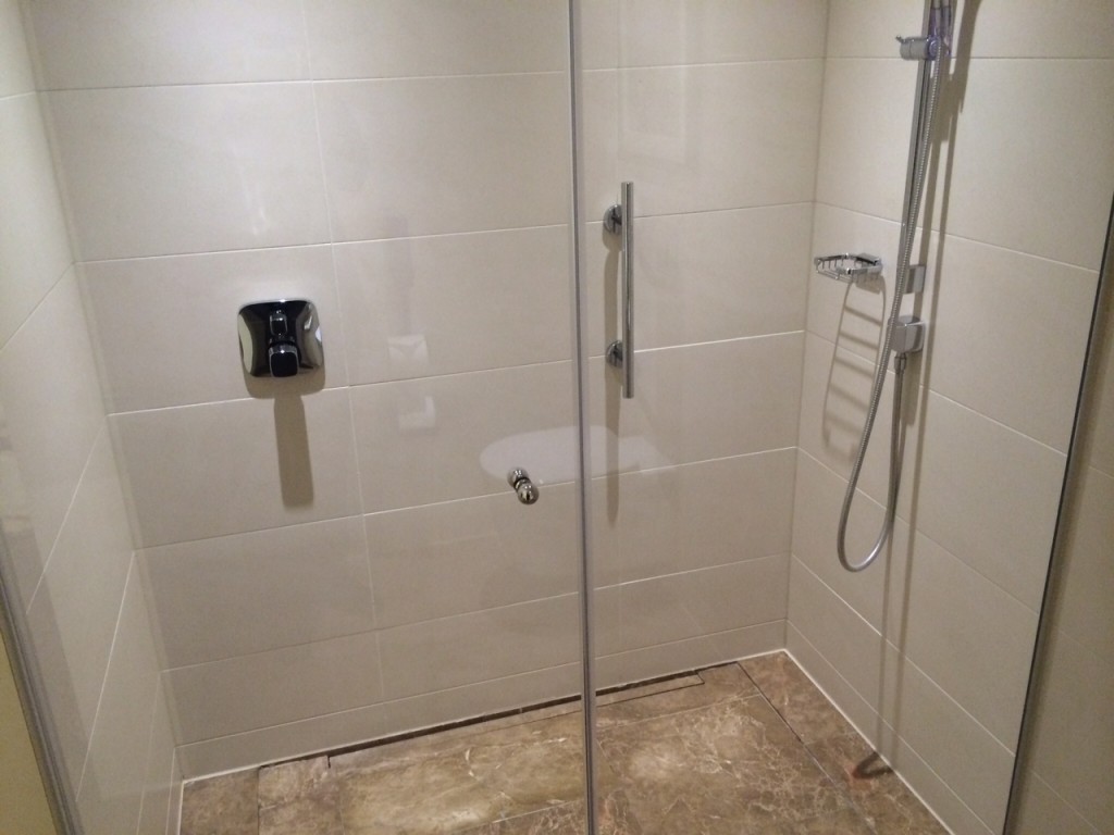 Conrad London St James shower