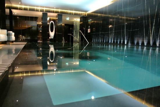 Corinthia Hotel London review pool