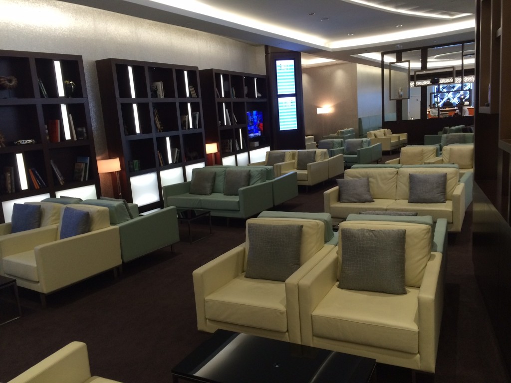 Etihad Premium Lounge Abu Dhabi seats