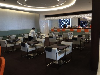 Etihad Premium Lounge Abu Dhabi restaurant