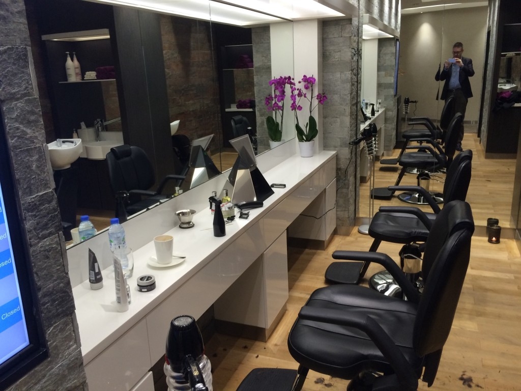 Etihad Premium Lounge Abu Dhabi review barber