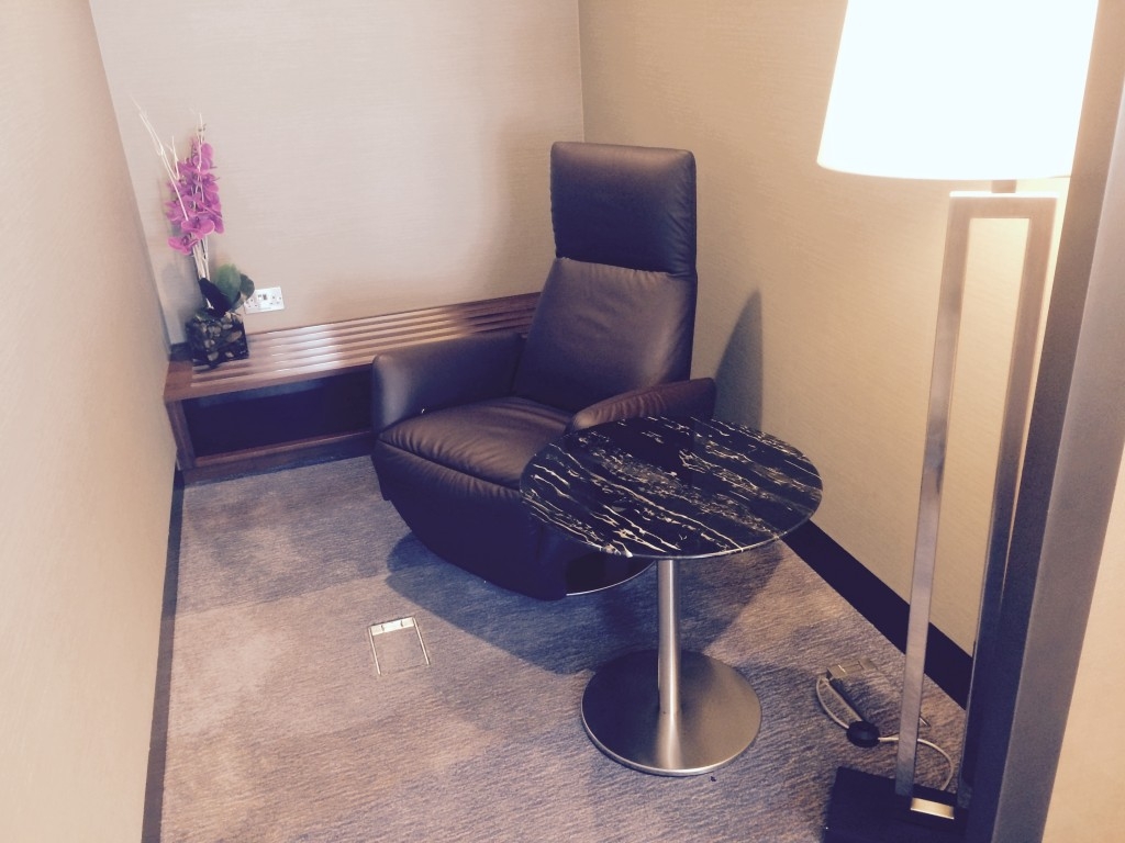 Review: the Singapore Airlines First Class lounge at London Heathrow Terminal 2