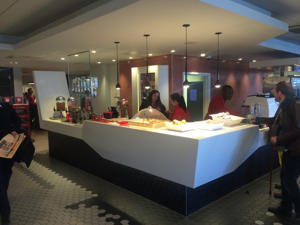 Virgin Trains West Coast First Class lounge London Euston