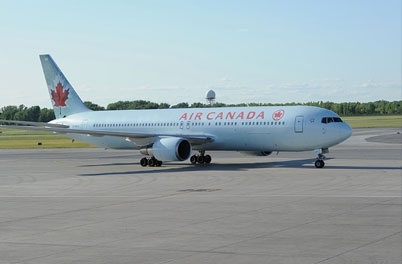 Air Canada Boeing 767 business class review