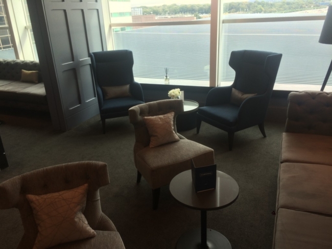 Clubrooms lounge review London Gatwick Airport South Terminal