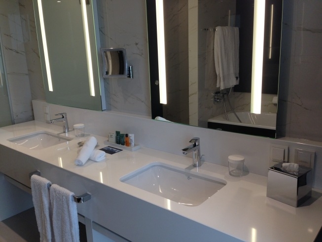 Hilton Tallinn Park review suite bathroom