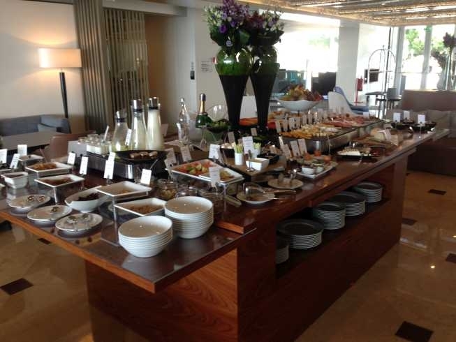 InterContinental Estoril review breakfast