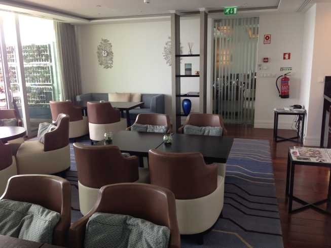 InterContinental Estoril review lounge sitting 2