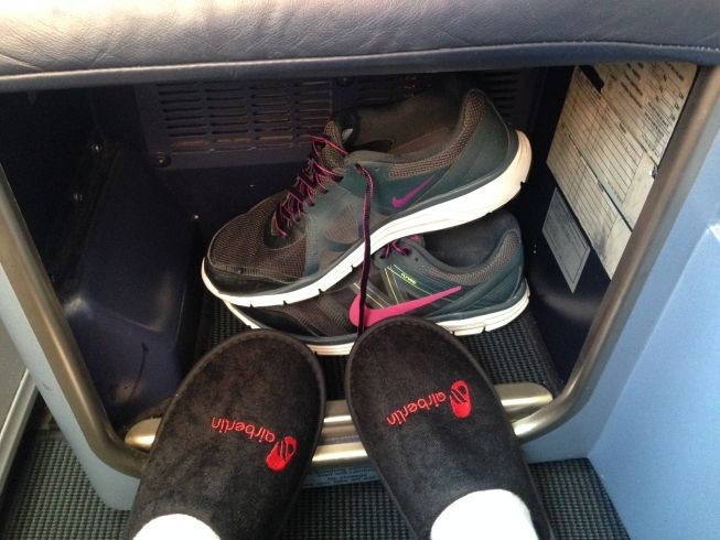 airberlin new york berlin seat storage shoes slippers