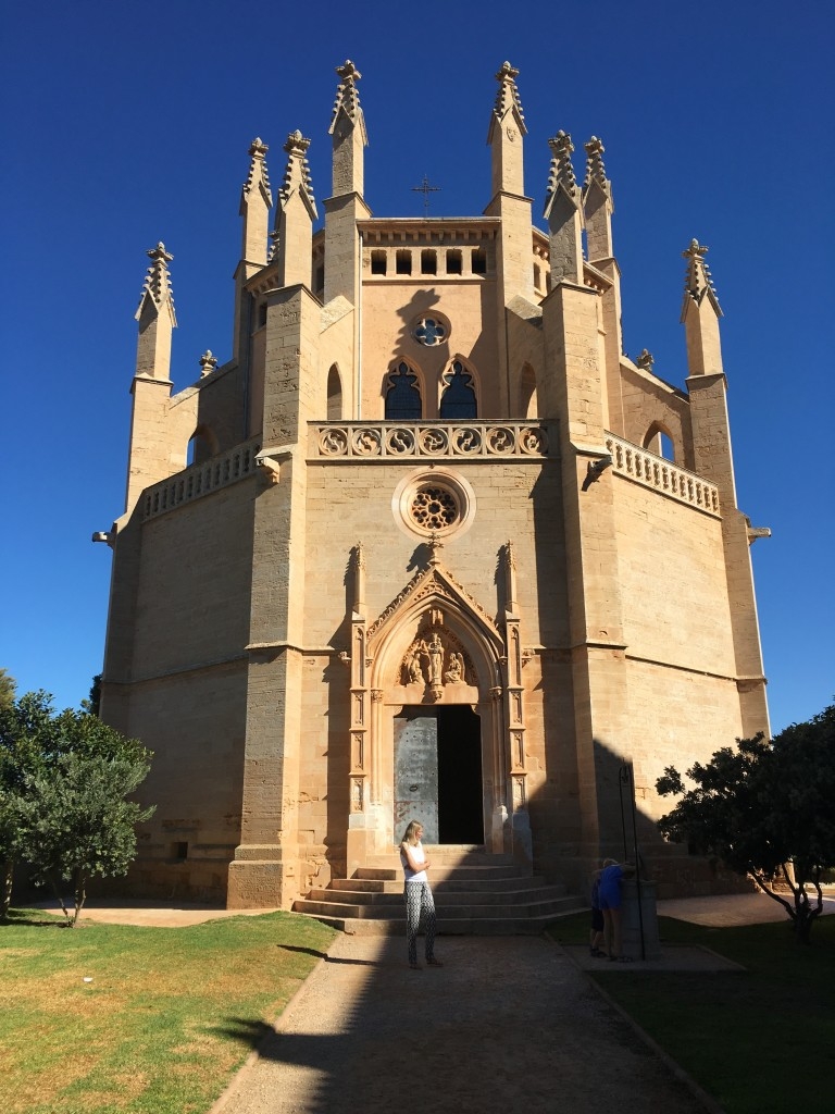 Hilton Sa Torre Mallorca review chapel exterior