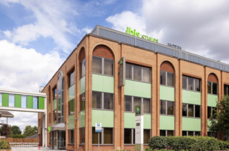 ibis styles heathrow airport exterior building