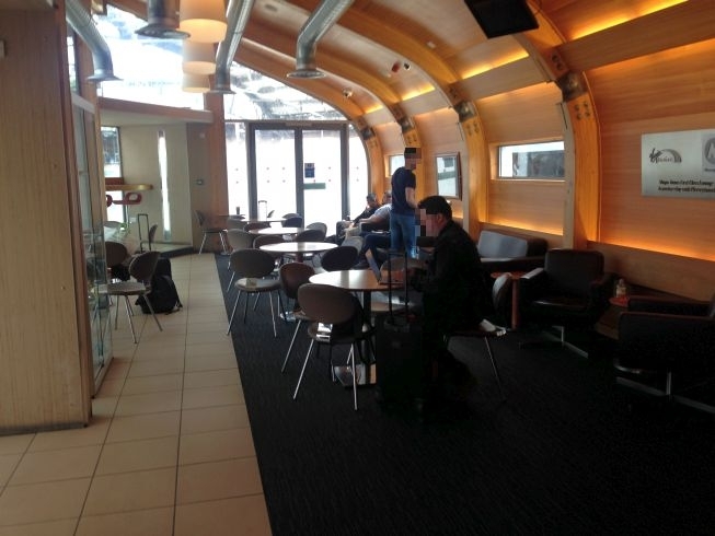 virgin train lounge liverpool street lime street station