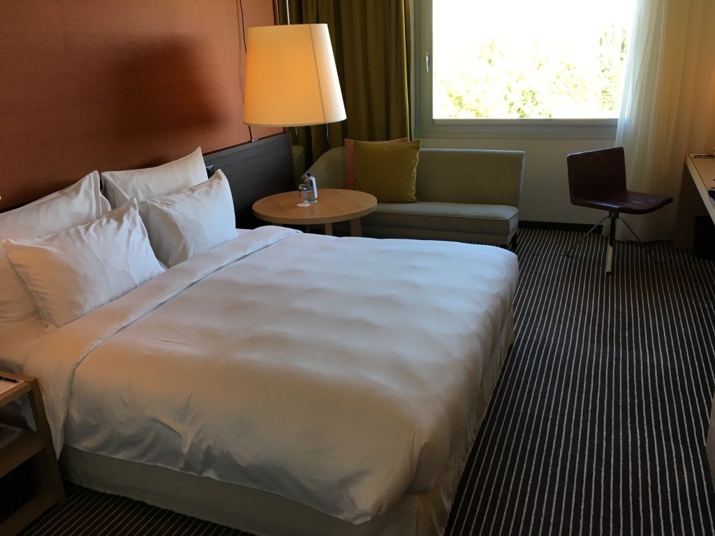 InterContinental Geneva review room