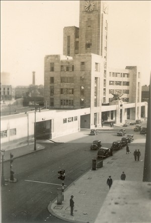 Imperial Airways Empire Air Terminal, Victoria