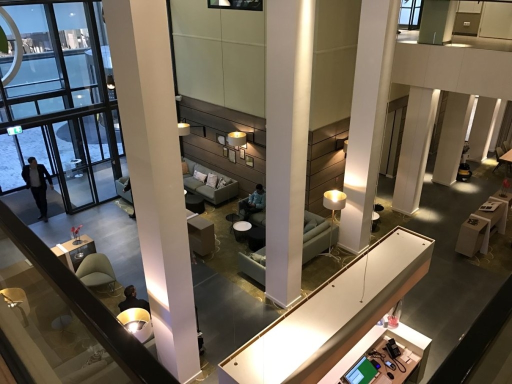 element-by-westin-amsterdam-reception