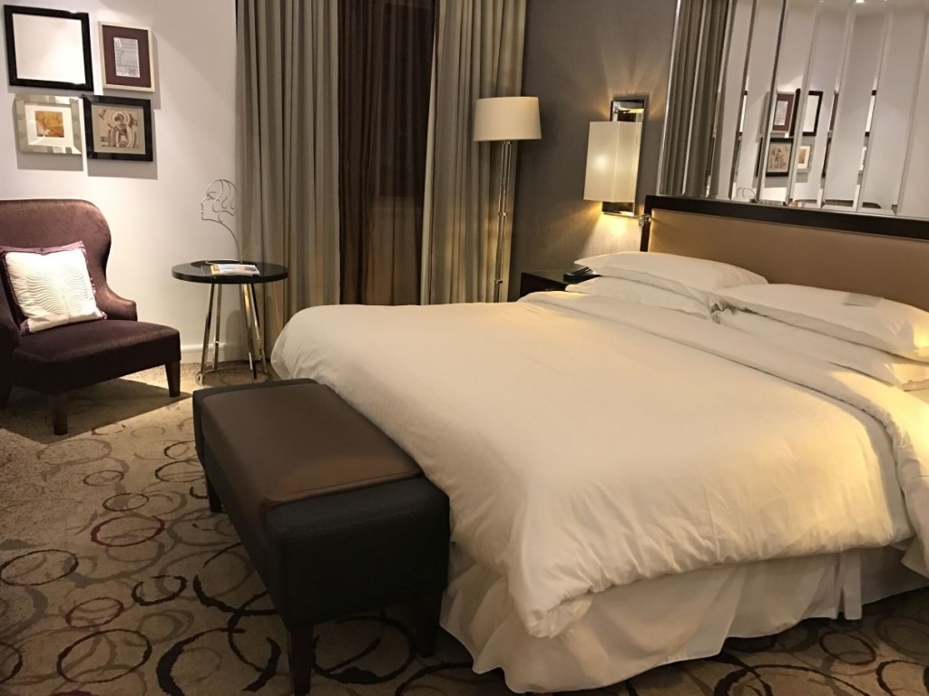 sheraton-grand-park-lane-review classic-room