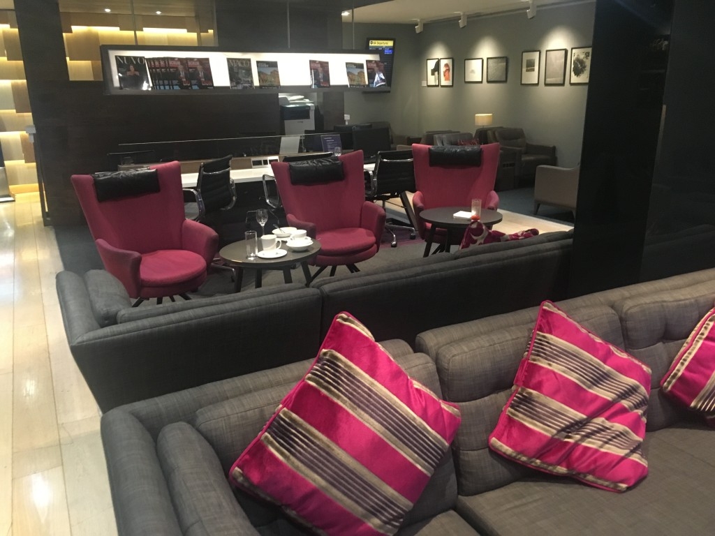 Review British Airways Galleries Lounge Glasgow Airport