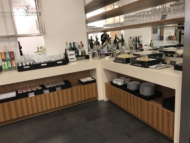 Review JAL Sakura Lounge at Frankfurt Airport