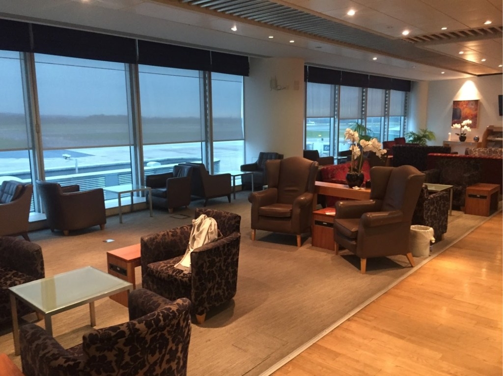 Review British Airways Terraces Lounge at Manchester Airport Terminal 3