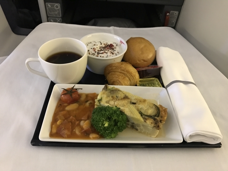 ANA business class review London Heathrow Tokyo Haneda