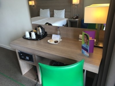 Park Inn Palace hotel Southend review desk