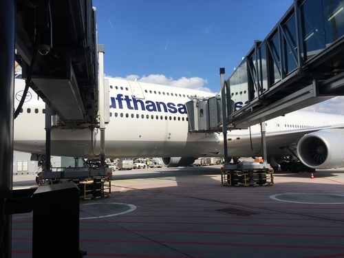 Review Lufthansa First Class Terminal 9