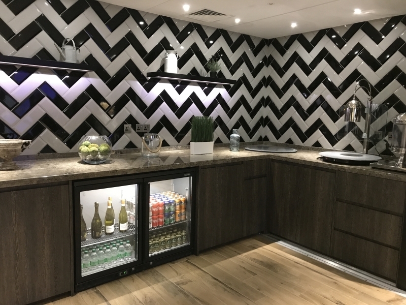 Plaza Premium lounge Heathrow Terminal 4 arrivals review