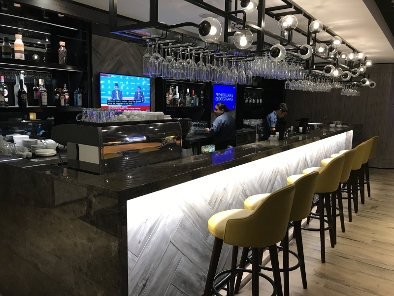 Plaza Premium lounge Heathrow Terminal 4 arrivals review