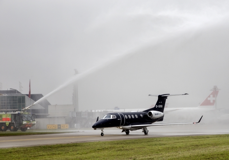 Phenom 300 Surf Air