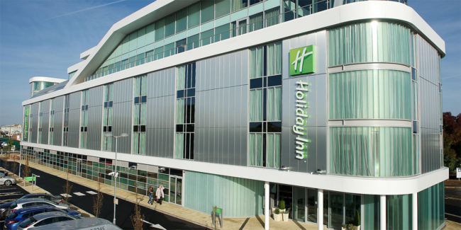 Holiday Inn Southend Airport exterior