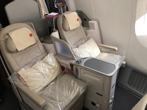 royal air jordanian business class