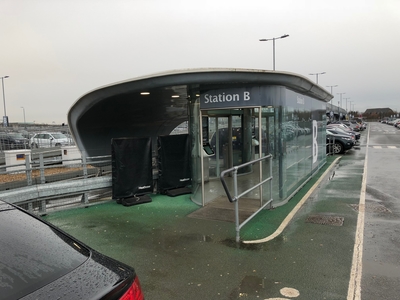 How to get from Thistle Heathrow to Terminal 5 using the pods