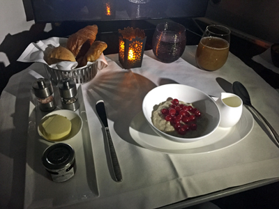 Review of Qatar Airways Business Class - Doha to London Gatwick