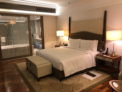 Waldorf Astoria Dubai Palm Jumeirah review