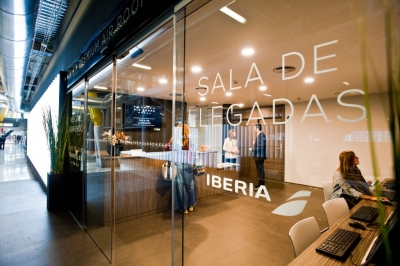 Iberia arrivals lounge in Madrid Terminal 4