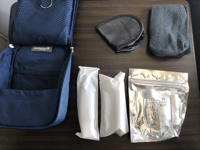 Malaysia Airlines Business Suite A350 amenity kit