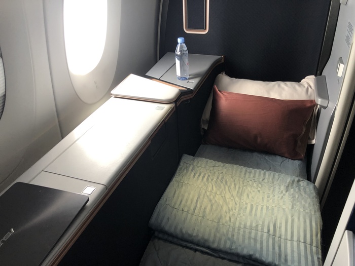 Malaysia Airlines Business Suite A350 review bed