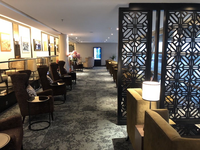 Malaysia Airlines first class golden lounge kuala lumpur review