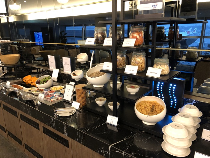 Malaysia Airlines first class golden lounge kuala lumpur review