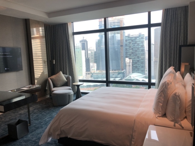 Four Seasons Kuala Lumpur review bedroom