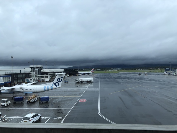 Lomond Lounge Glasgow Airport view