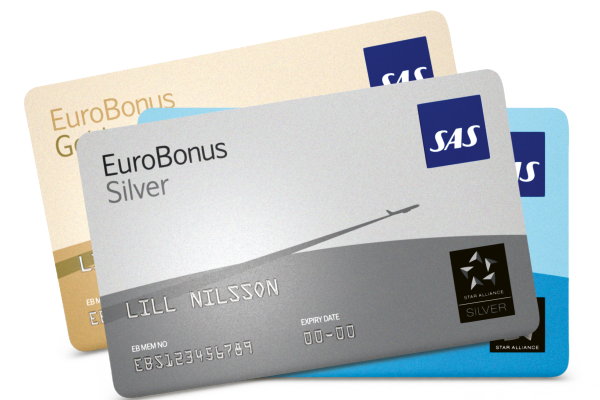 How can you earn SAS EuroBonus points from UK credit cards?