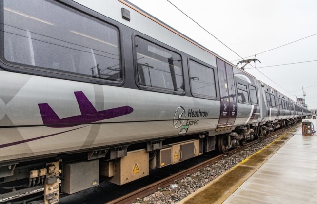 New Heathrow Express trains revealed