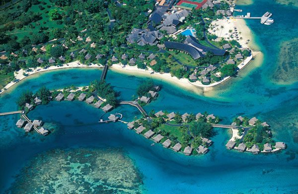 Intercontinental Moorea closes