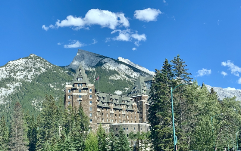 Review We Visit The Amazing Fairmont Banff Springs In Canada