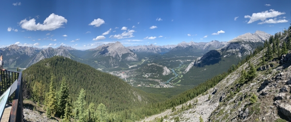 Review We Visit The Amazing Fairmont Banff Springs In Canada