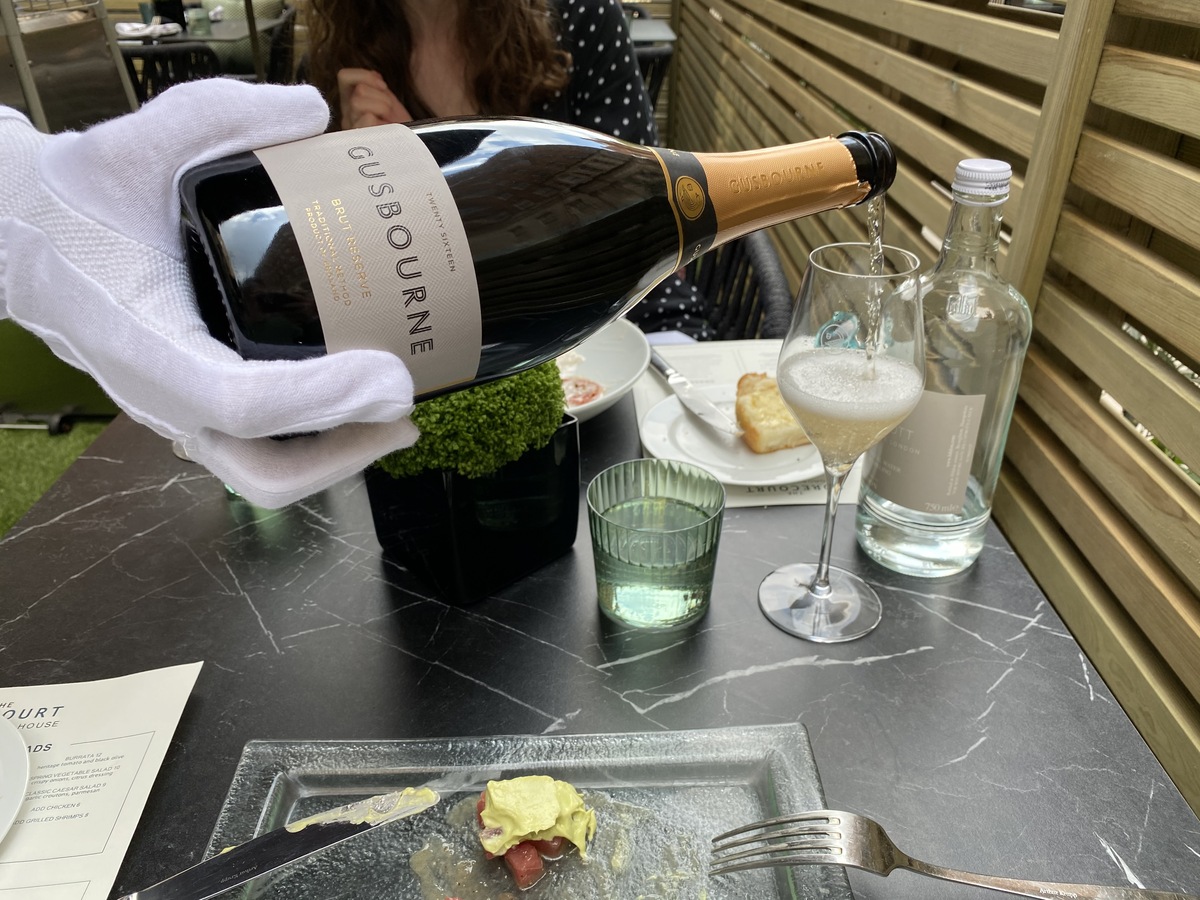 JW Marriott Grosvenor House forecort Gusbourne English sparkling wine