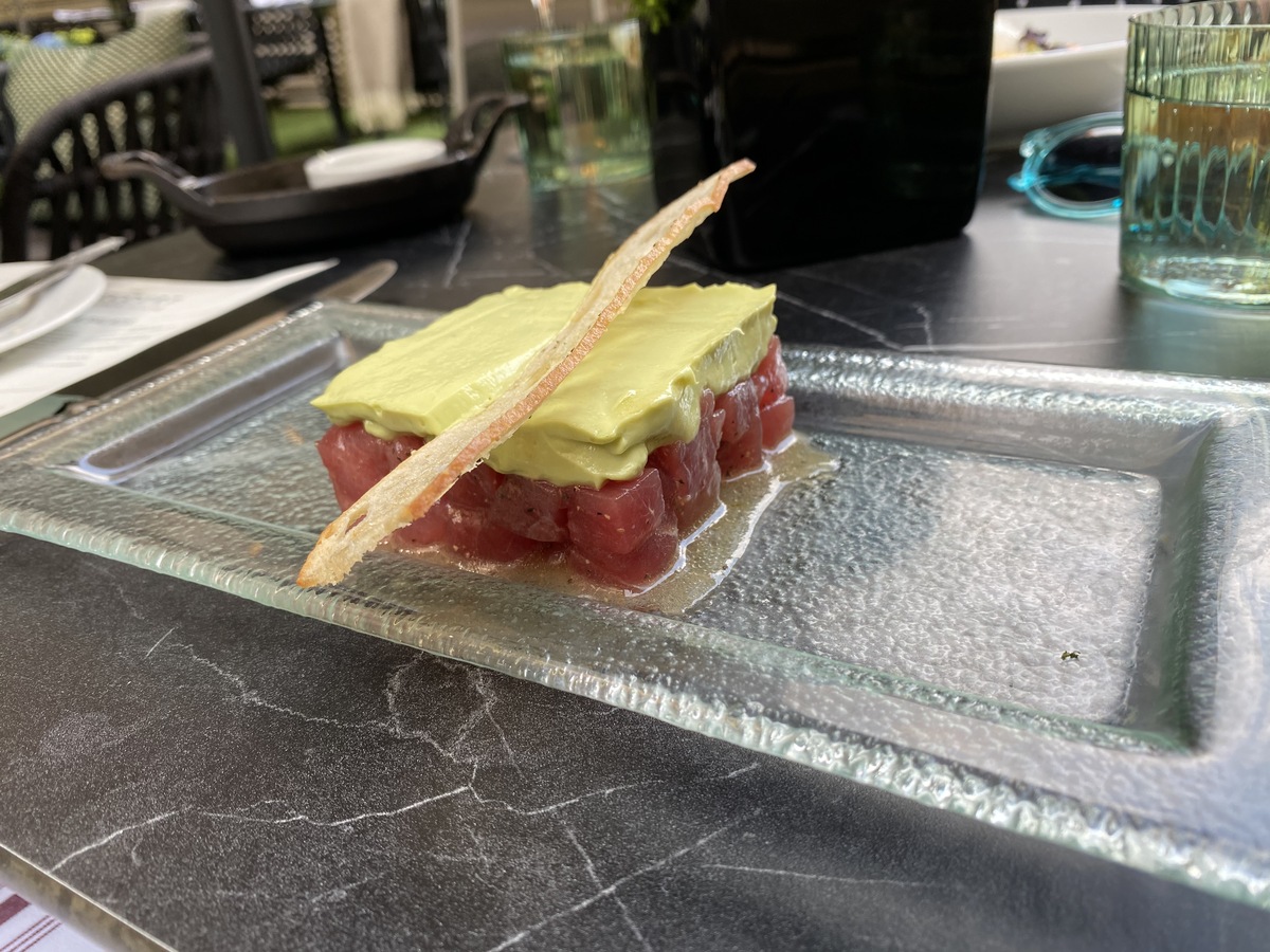 JW Marriott Grosvenor House forecourt tuna tartare